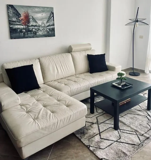 Seaside Serenity! Free Parking! Sarande Apartment