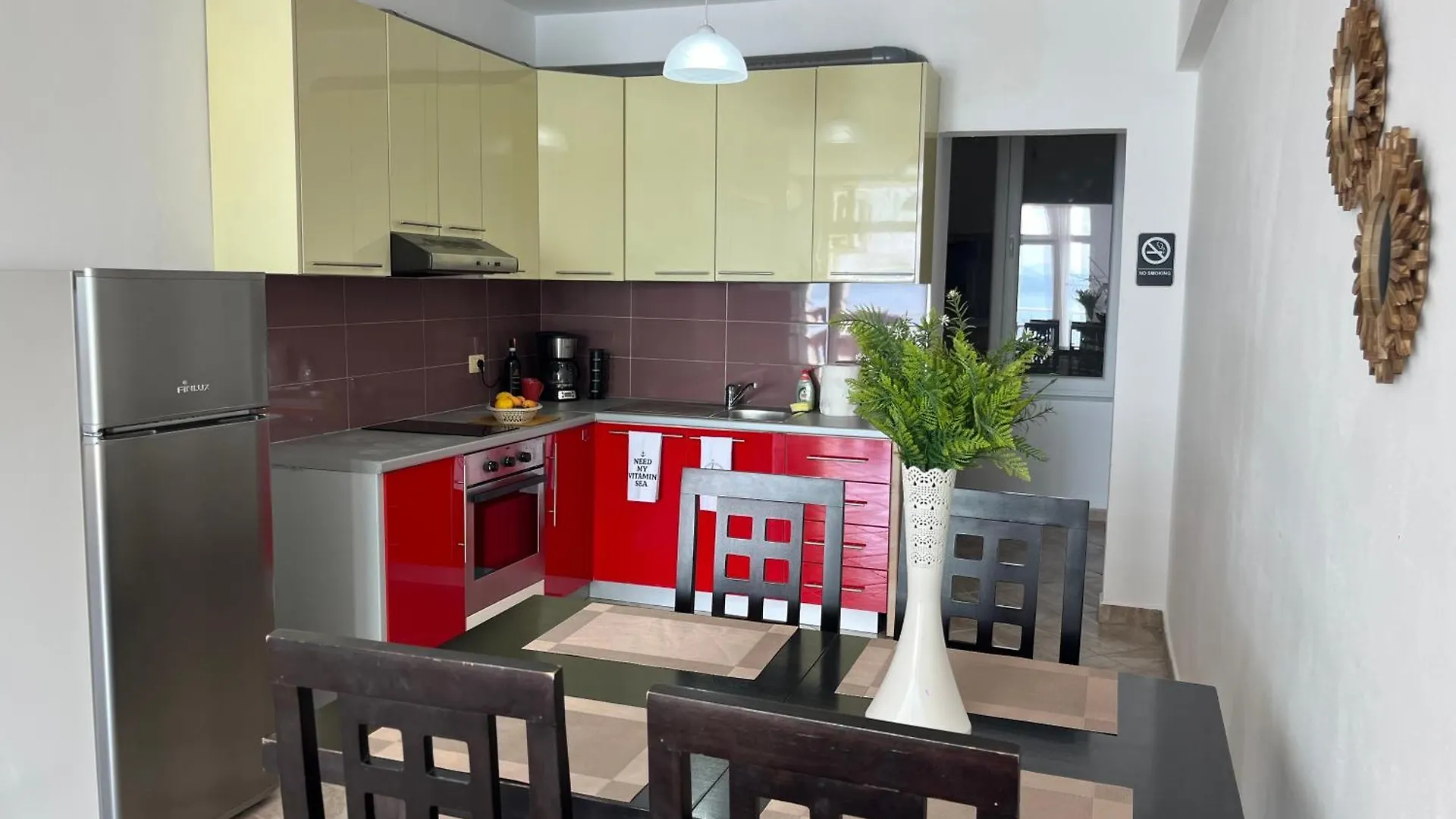 Apartment Seaside Serenity! Free Parking! Sarande