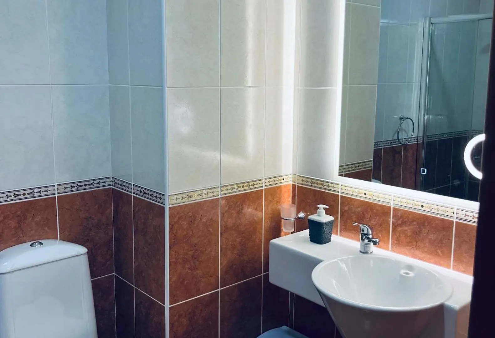 Apartment Seaside Serenity! Free Parking! Sarande